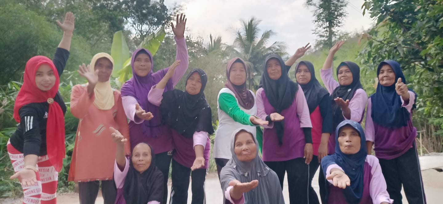 Jaga Kebugaran Tubuh, Selo Timur Adakan Senam Lansia